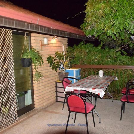 Apartman Wisteria Вранє Екстер'єр фото