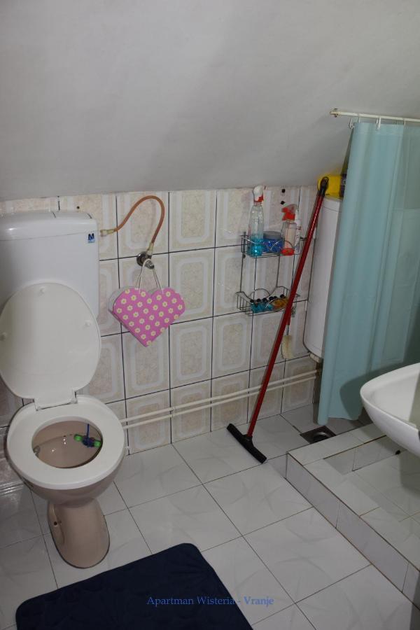 Apartman Wisteria Вранє Екстер'єр фото