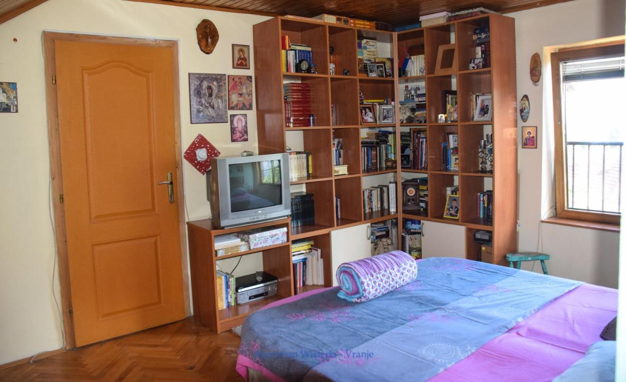 Apartman Wisteria Вранє Екстер'єр фото